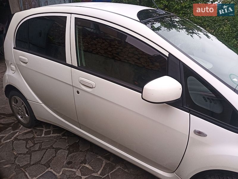 2011 mitsubishi i-miev