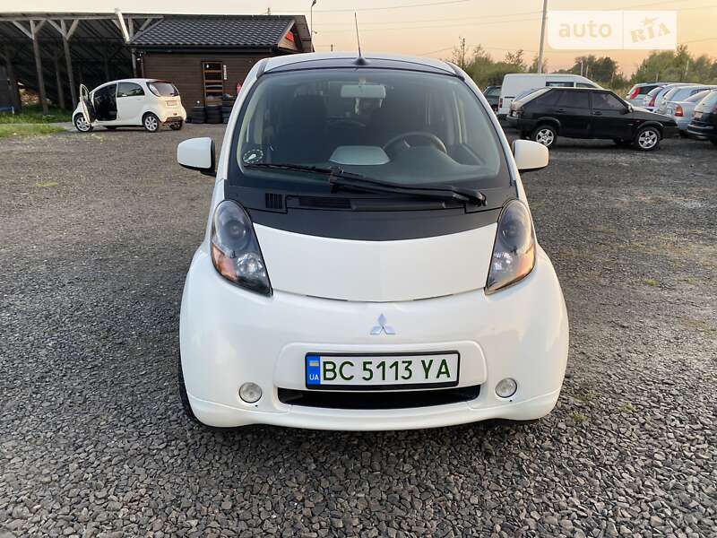 2011 mitsubishi i-miev