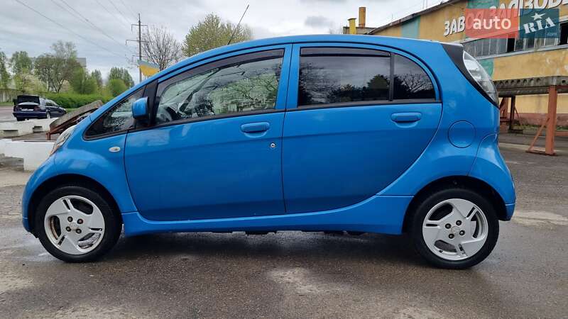 2011 mitsubishi i-miev