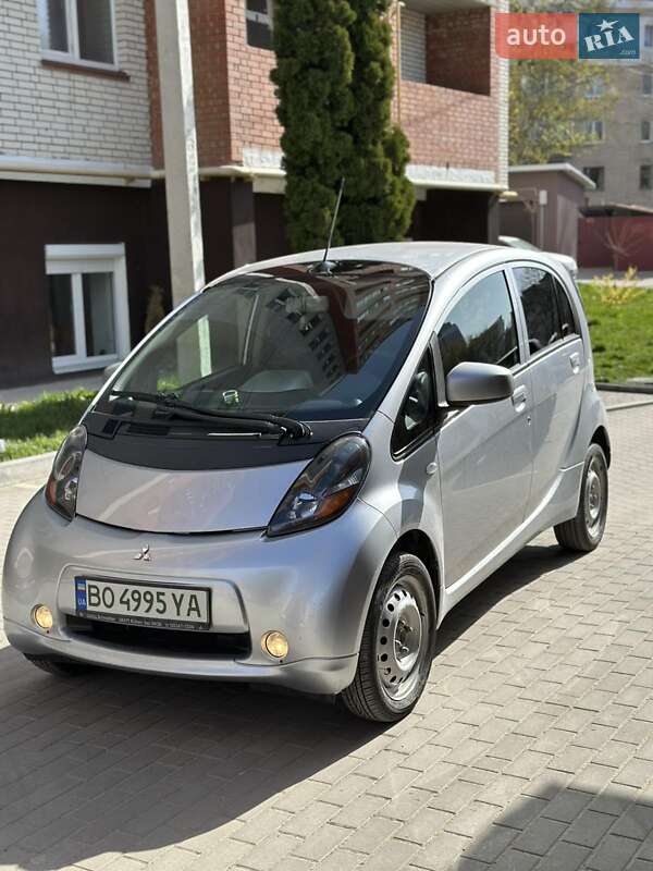 2011 mitsubishi i-miev
