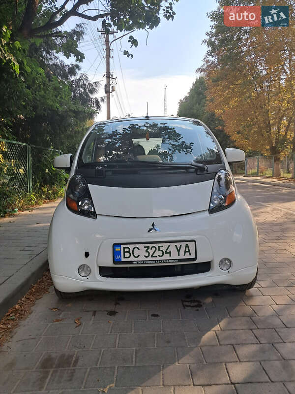 2011 mitsubishi i-miev