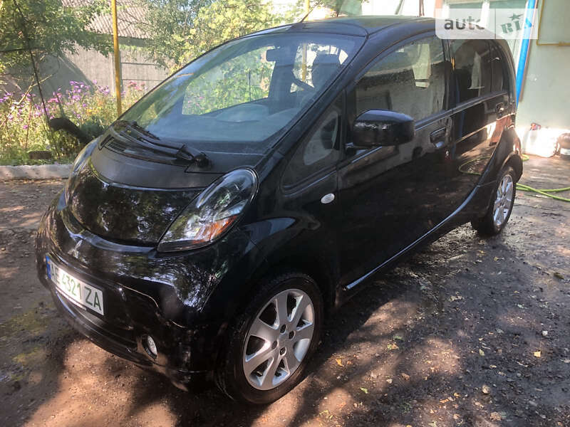 2011 mitsubishi i-miev