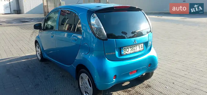 2011 mitsubishi i-miev