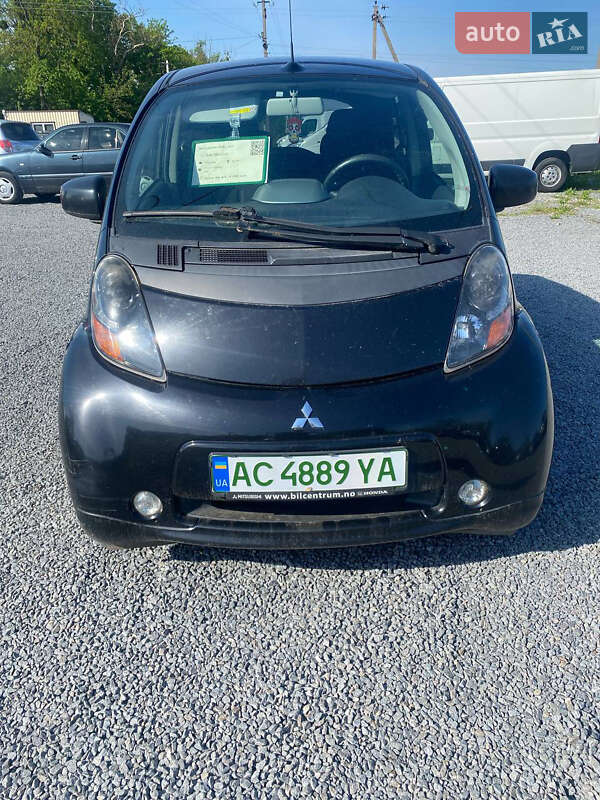 2011 mitsubishi i-miev