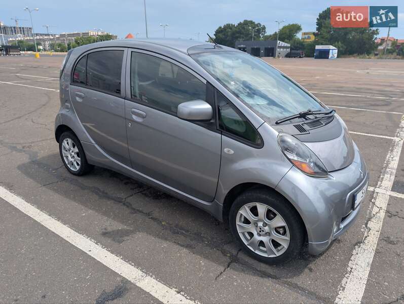 2011 mitsubishi i-miev