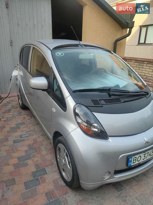 2012 mitsubishi i-miev