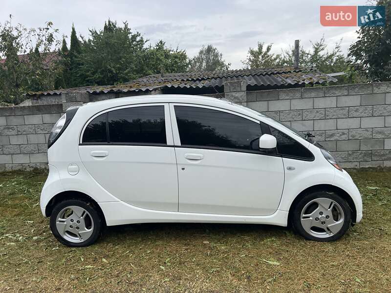 2012 mitsubishi i-miev