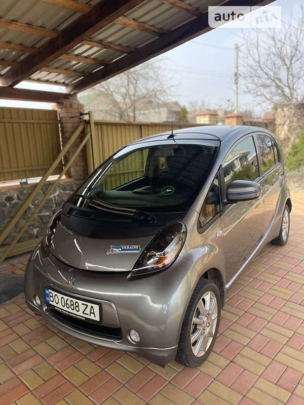 2012 mitsubishi i-miev