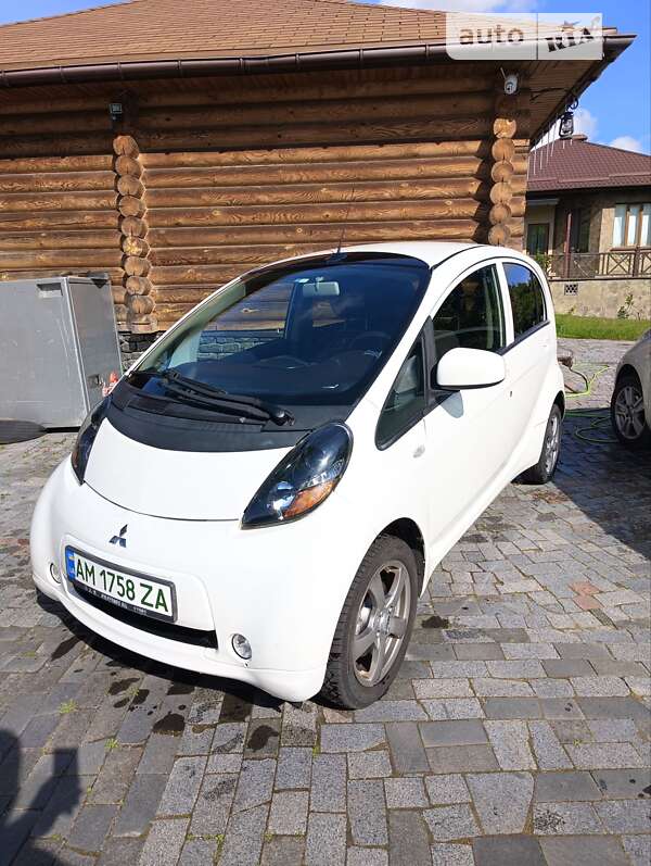 2012 mitsubishi i-miev