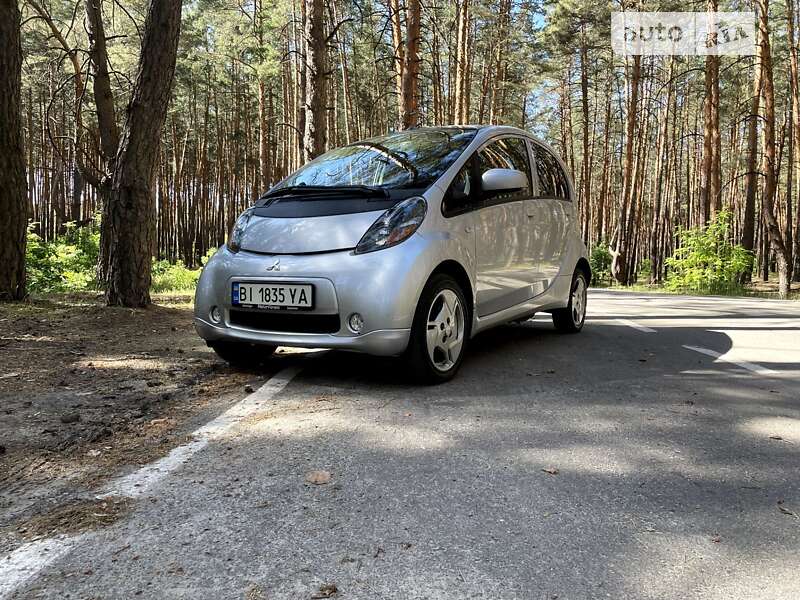 2012 mitsubishi i-miev