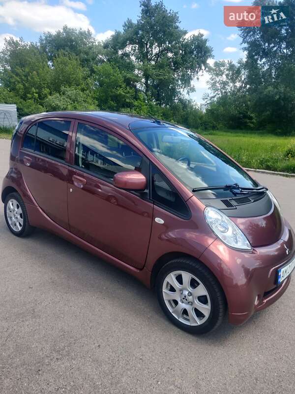 2014 mitsubishi i-miev