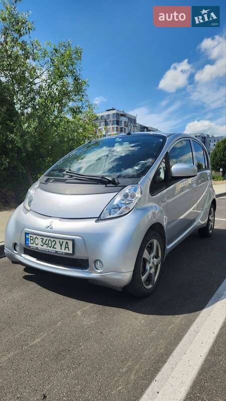 2014 mitsubishi i-miev