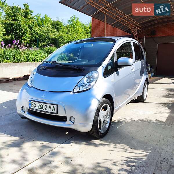 2015 mitsubishi i-miev