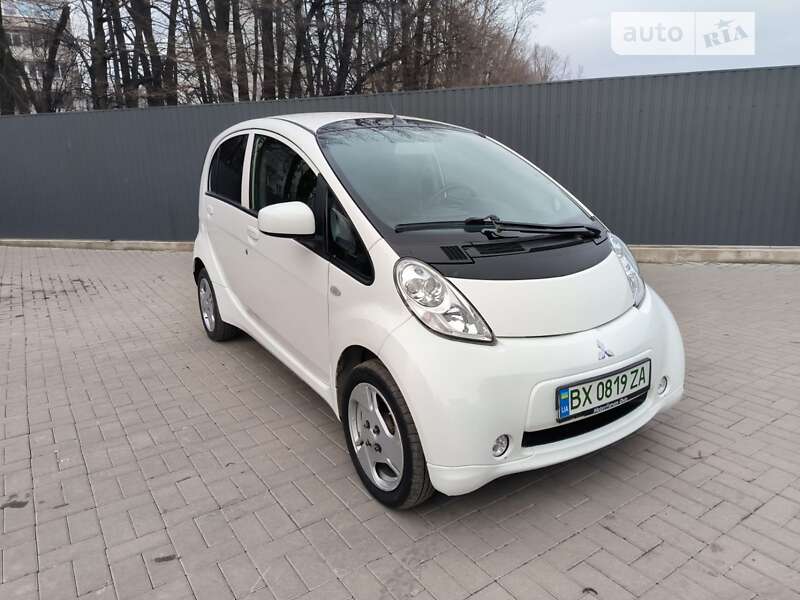 2015 mitsubishi i-miev