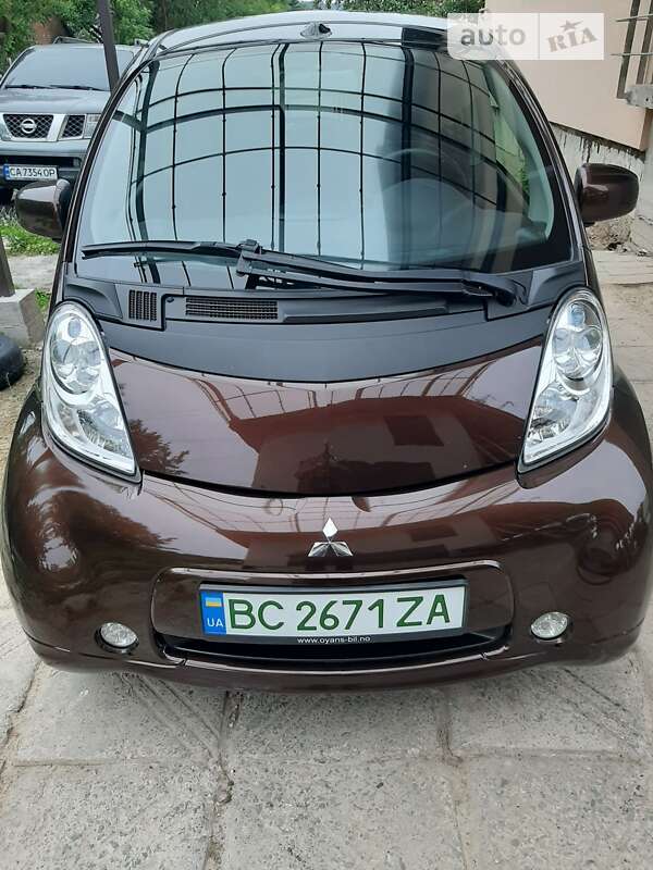2017 mitsubishi i-miev