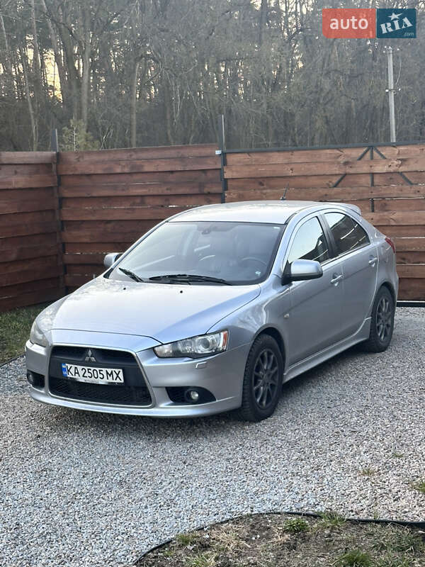 2009 mitsubishi lancer