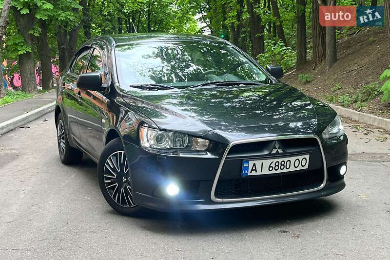 2011 mitsubishi lancer