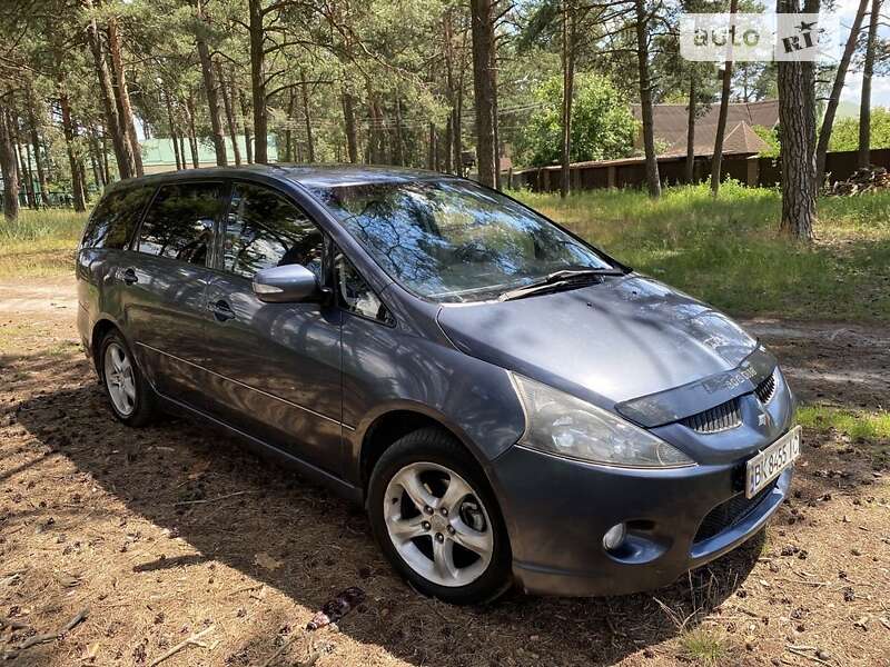 2006 mitsubishi grandis