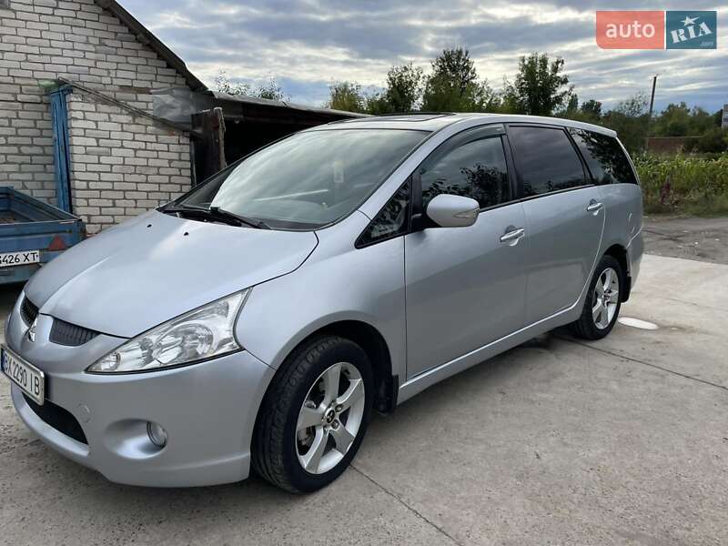 2007 mitsubishi grandis