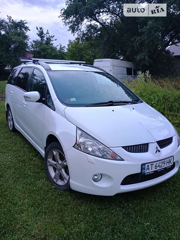 2007 mitsubishi grandis