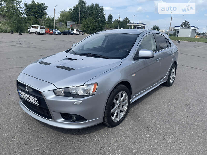 2009 mitsubishi lancer