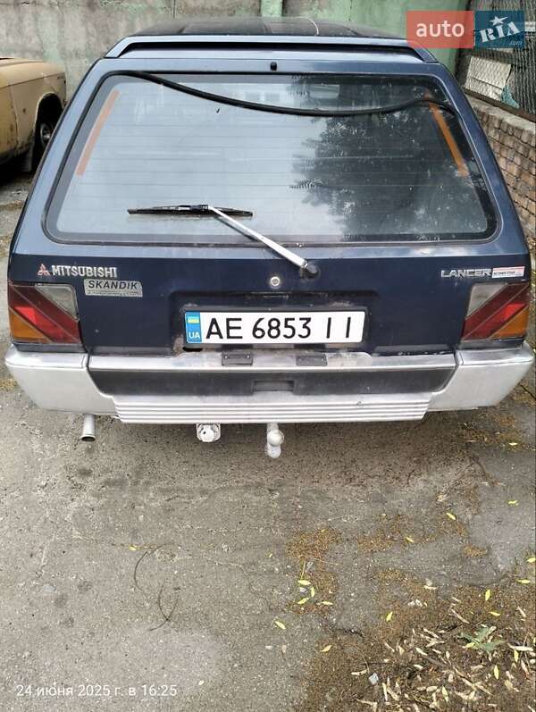 1988 mitsubishi lancer