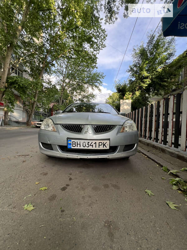 2005 mitsubishi lancer