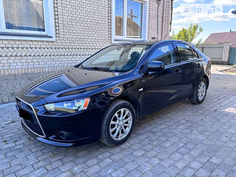 2011 mitsubishi lancer