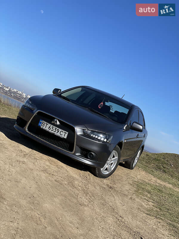 2009 mitsubishi lancer