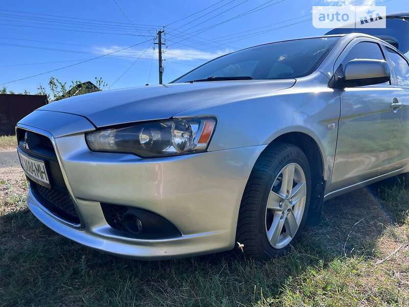 2009 mitsubishi lancer