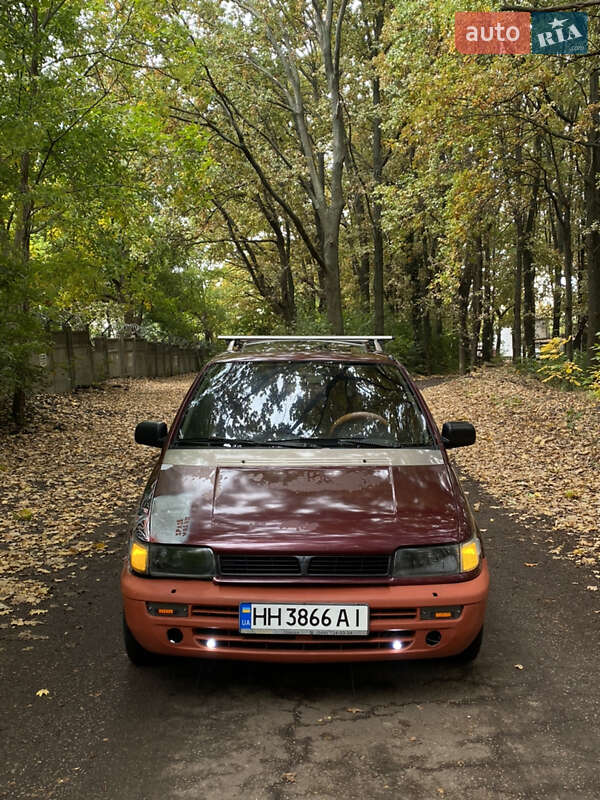 1993 mitsubishi space wagon