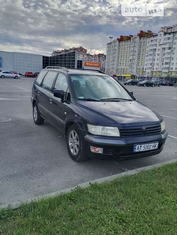2002 mitsubishi space wagon