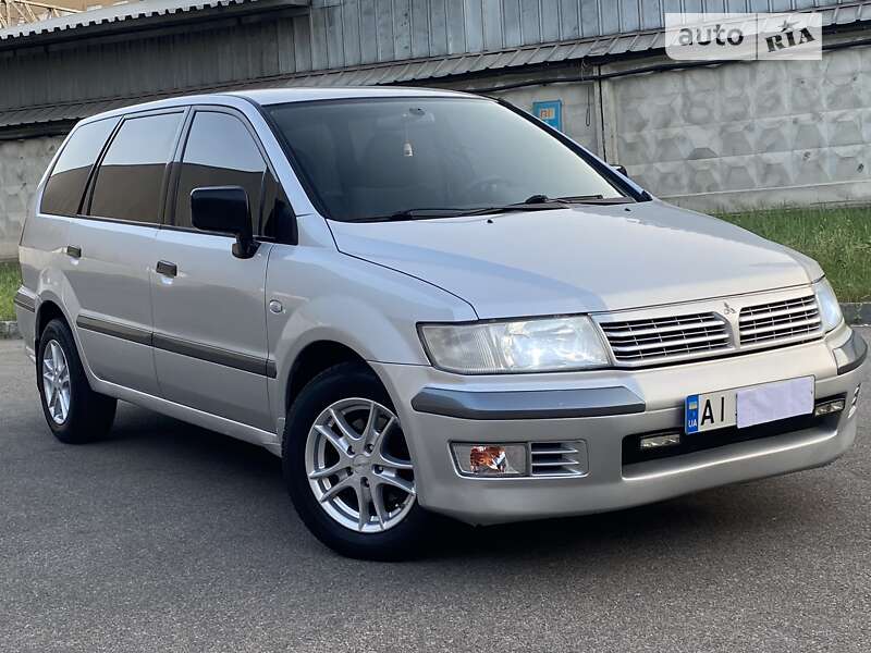 2003 mitsubishi space wagon