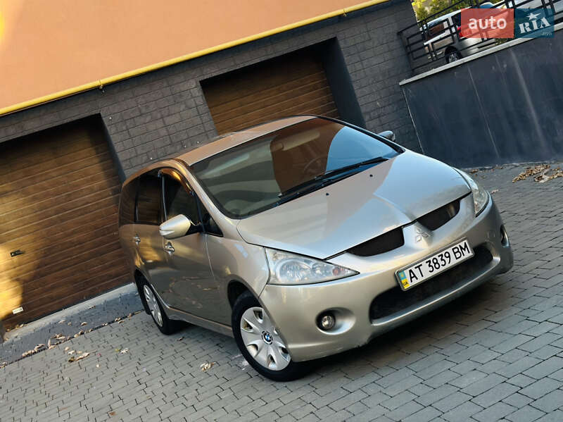 2006 mitsubishi grandis