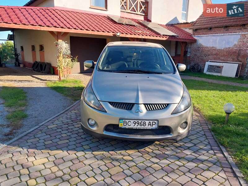 2006 mitsubishi grandis