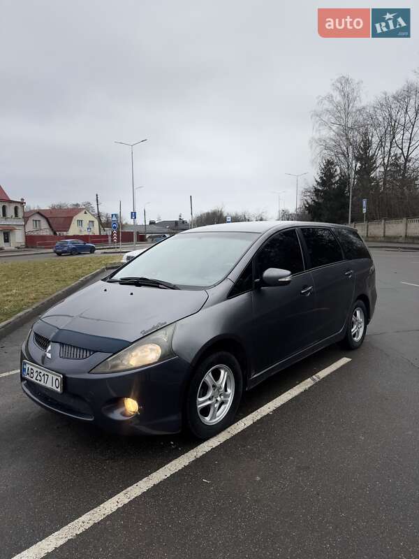 2008 mitsubishi grandis