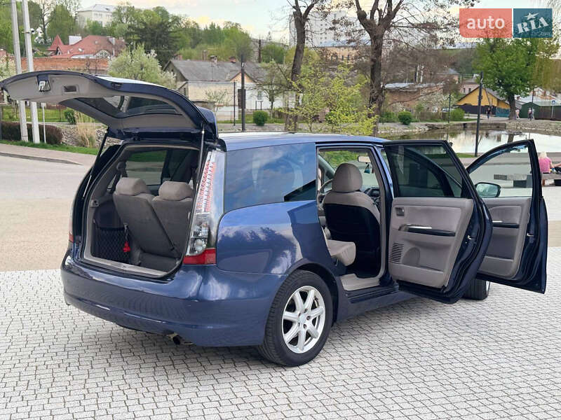 2008 mitsubishi grandis