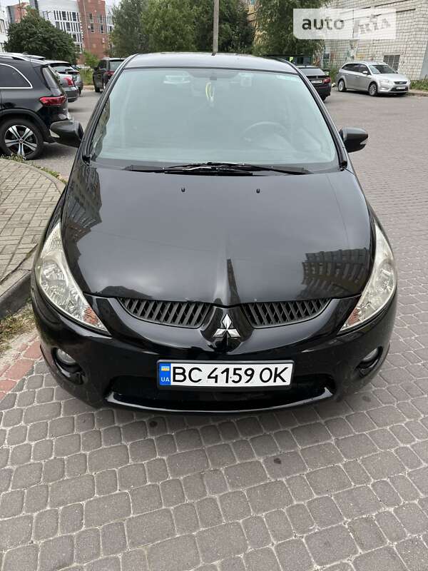 2008 mitsubishi grandis