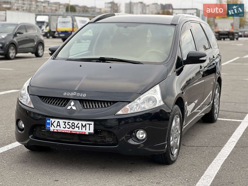 2008 mitsubishi grandis