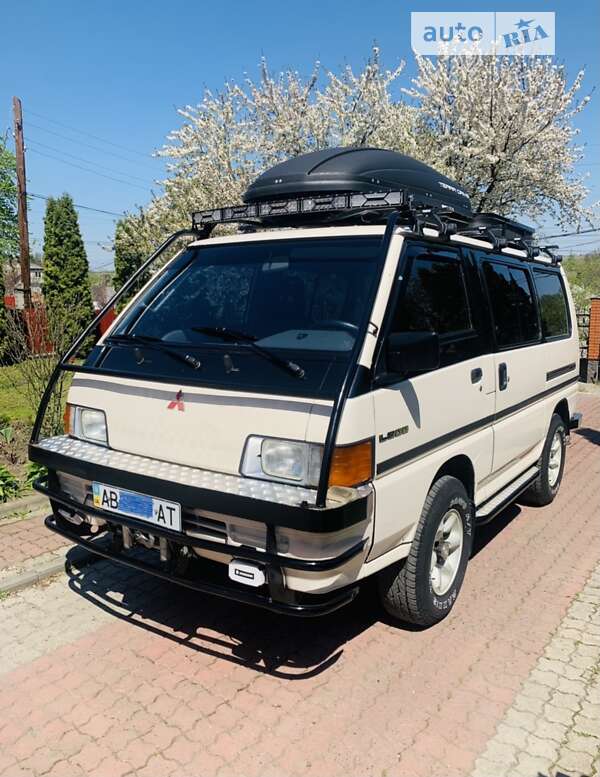 1987 mitsubishi l 300
