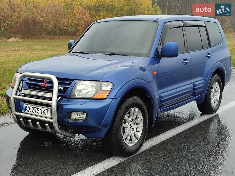 2000 mitsubishi pajero