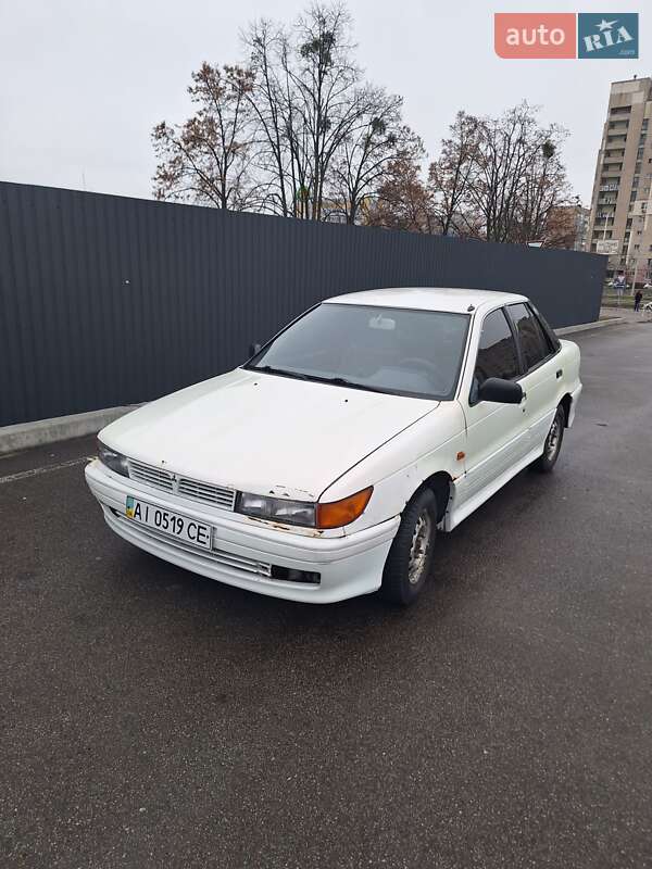 1993 mitsubishi lancer
