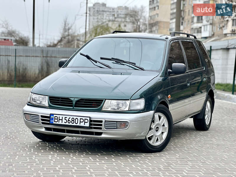 1997 mitsubishi space wagon