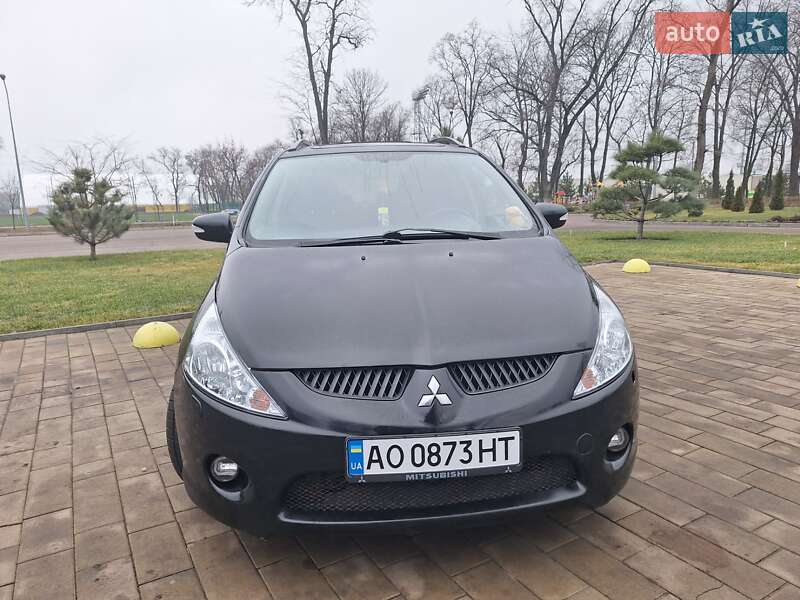 2006 mitsubishi grandis