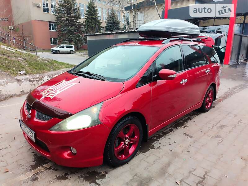 2006 mitsubishi grandis