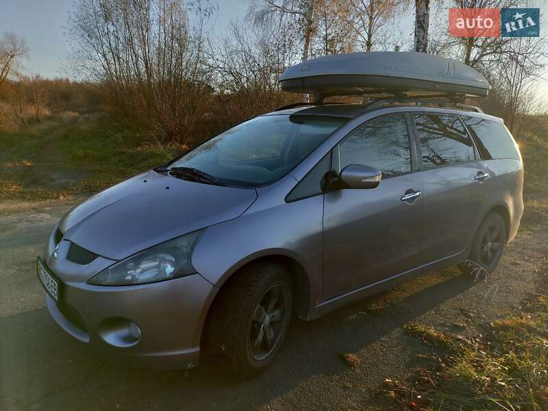 2006 mitsubishi grandis