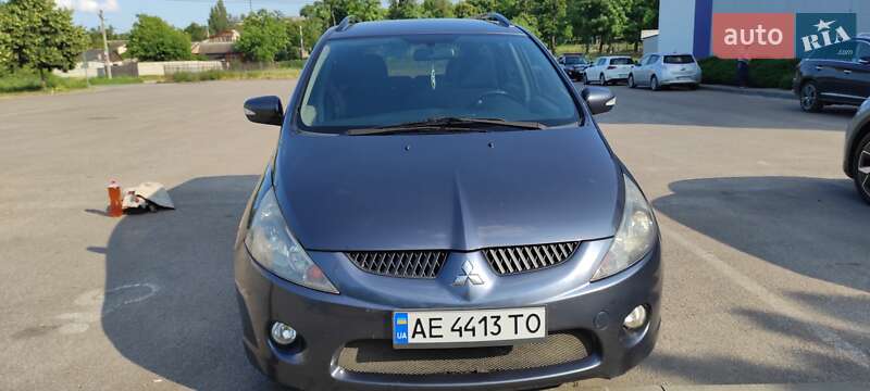 2006 mitsubishi grandis