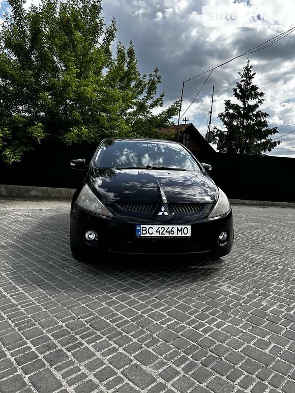 2006 mitsubishi grandis