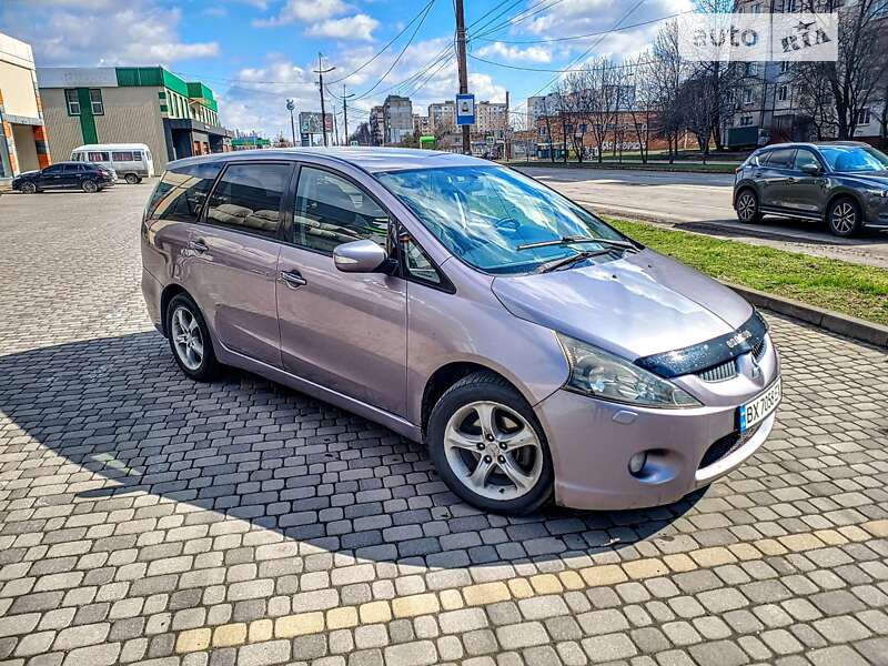 2006 mitsubishi grandis