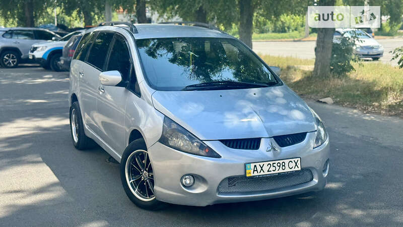 2006 mitsubishi grandis